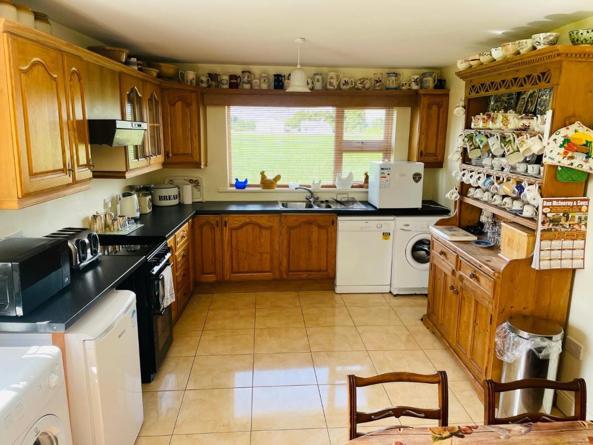 Cutteen Cottage Tulla 외부 사진